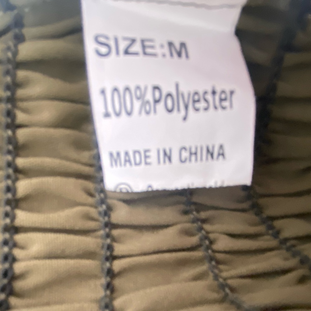 Olive Green Sleeveless Jumpsuit - Picture 3 of 4